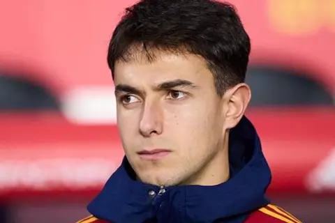 "خطة ب" .. ليفربول يحدد بديل زوبيمندي في يناير